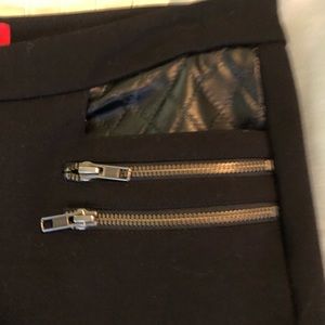 Red Saks Fifth Avenue black moto pants size 4